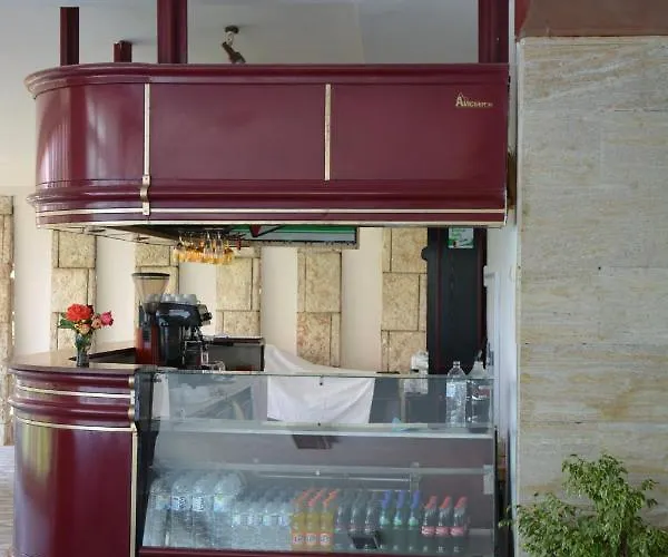 Holiday House Of Bas Varna - Free Parking Hotel Warna